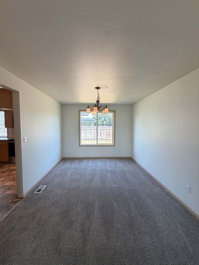 Building Photo - 4003 Messara Ln