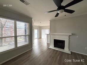 Building Photo - 701 Westport Rd