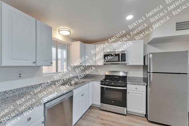 Foto del edificio - 3042 N Sparkman Blvd