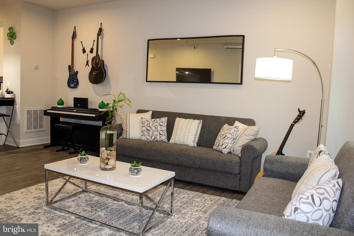 Foto principal - 6521 Alan Linton Blvd E