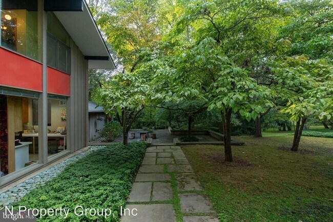 Foto del edificio - 4 br, 3.5 bath House - 501 Dogwood Lane