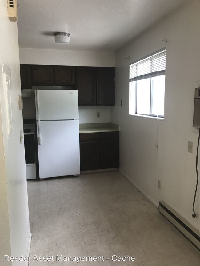 Foto del edificio - 210 Riverbend Rd