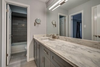 Building Photo - 4000 Purdue St