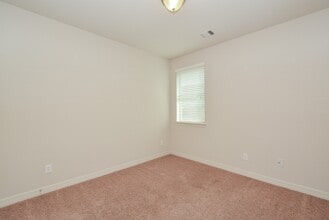 Building Photo - 7215 Casita Dr
