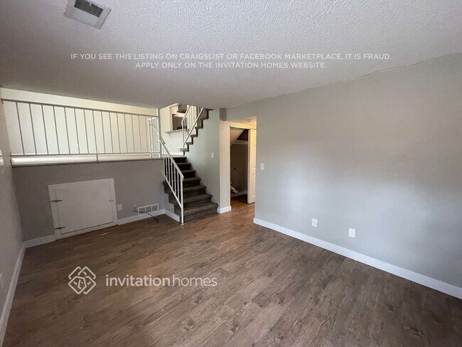 Building Photo - 5656 S Malta St