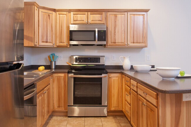 Building Photo - 567 Lulu Ln