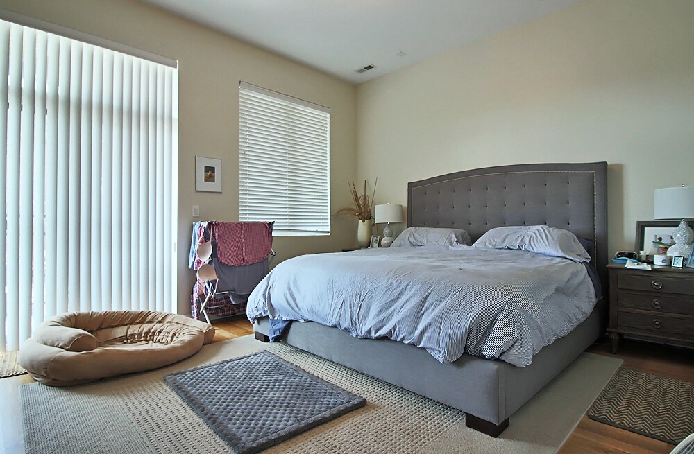 Foto principal - 1651 W Chicago Ave