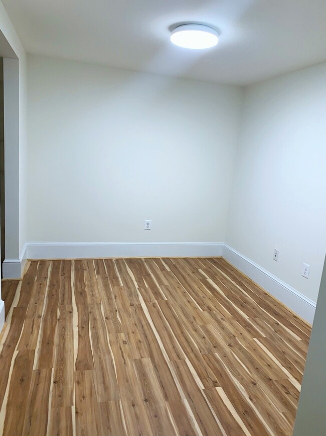 Building Photo - Warder Mansion