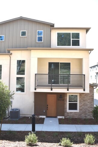 Building Photo - 12234 Riley Ln