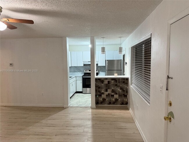 Building Photo - 7711 SW 56th St