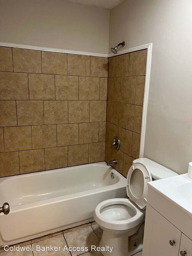Building Photo - 2 br, 1 bath House - 117 Seaparc Cir Unit C