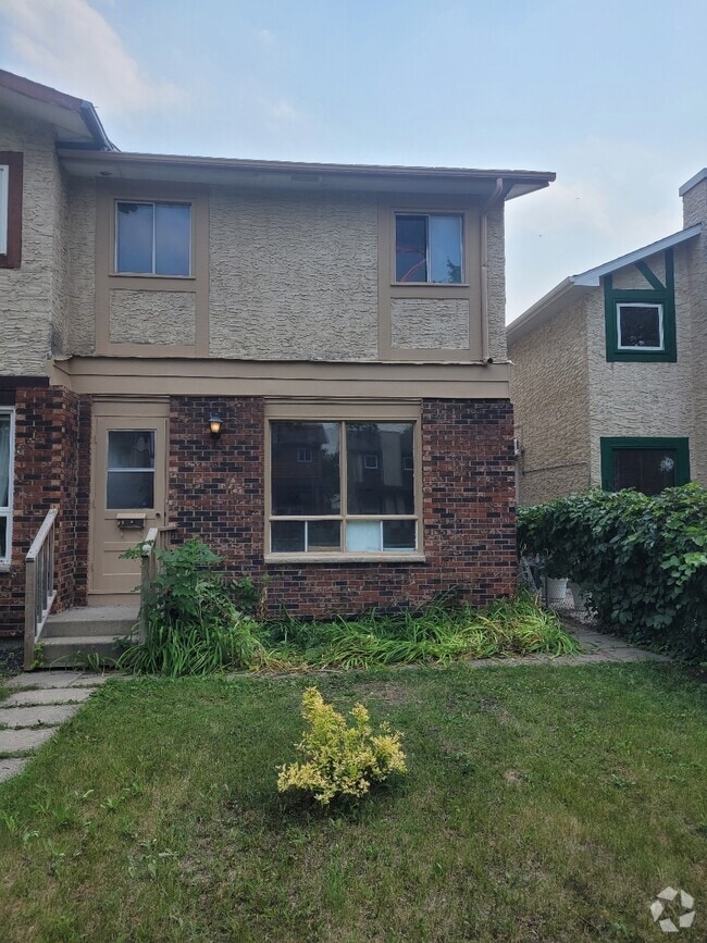 Building Photo - 108 Kinver Ave