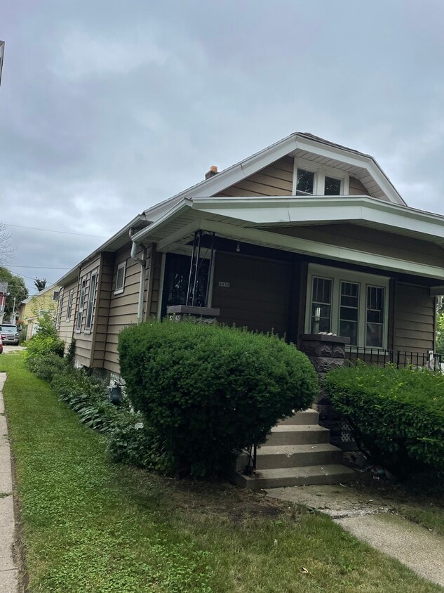 Building Photo - 4038 N 19th St.