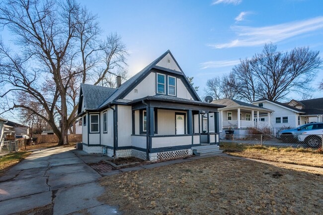 Photo - Spacious and Inviting 3 Bed 2 Bath House!