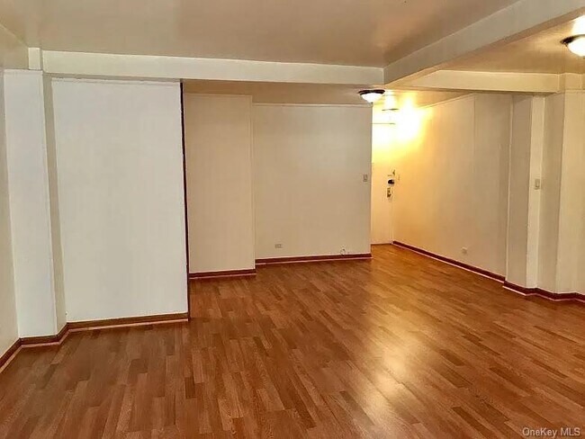 Foto del edificio - 50 Bayard St