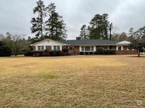 Building Photo - 1527 Alpine Dr