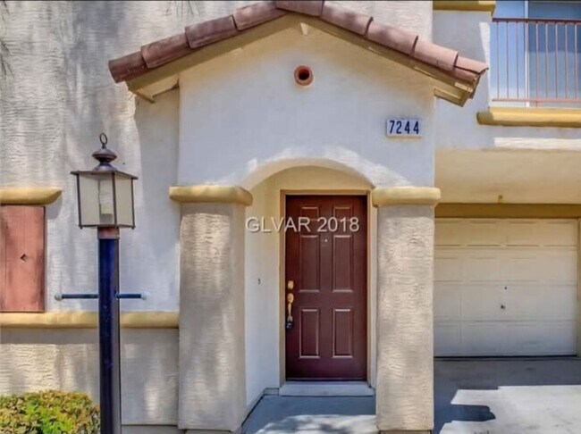 Foto del edificio - 7244 Nova Ridge Ct