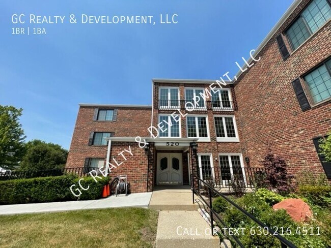 Foto del edificio - ***DOWNTOWN ELK GROVE VILLAGE - 1 BDRM CON...