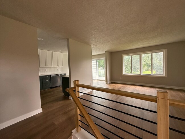 Foto del edificio - 8906 Magnolia Ln N