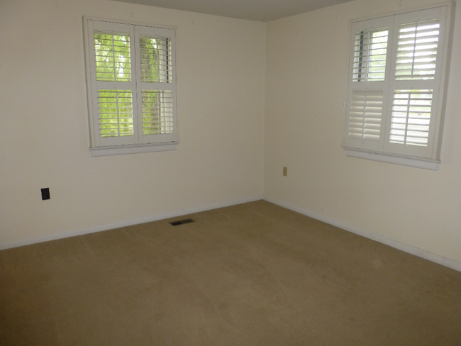 Foto del edificio - 4401 W Morris Hill Rd