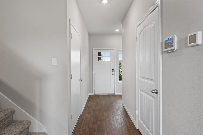 Building Photo - 493 Apache Plum Dr