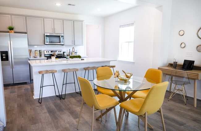 Reve on the Creek apartments — community photo - Reve on the Creek