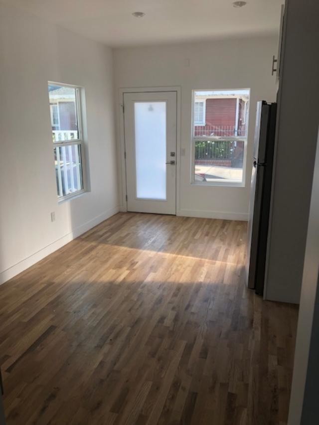 First Floor Unit. - 1325 N Bush St