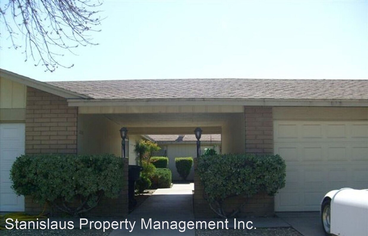 Foto principal - 2 br, 2 bath House - 2024 E. Orangeburg Av...