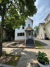 Building Photo - 86 Dorman St