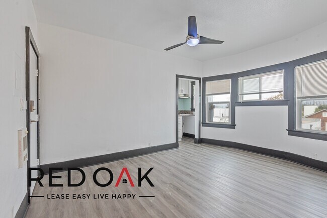 Foto del edificio - ~1 Month FREE~ Lovely and Stylish Studio w...