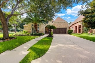 Building Photo - 14510 Tivoli Dr