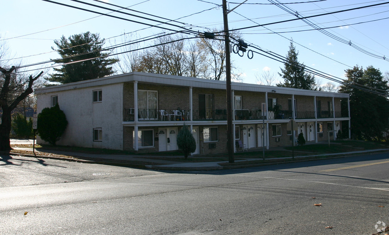 Foto del edificio - Castle Mead Apartments