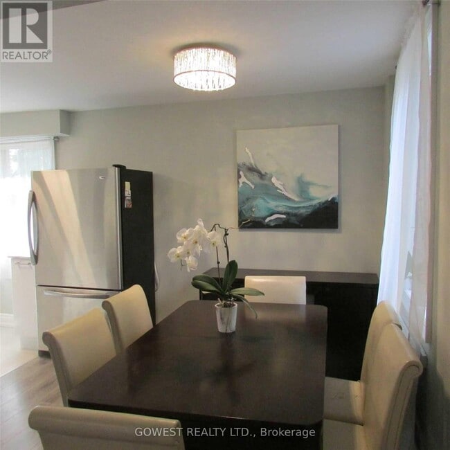 19 Troy St, Mississauga, ON L5G 1S6 House for Rent in Mississauga, ON