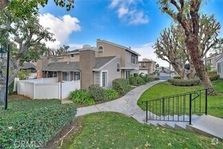Building Photo - 15726 Tetley St