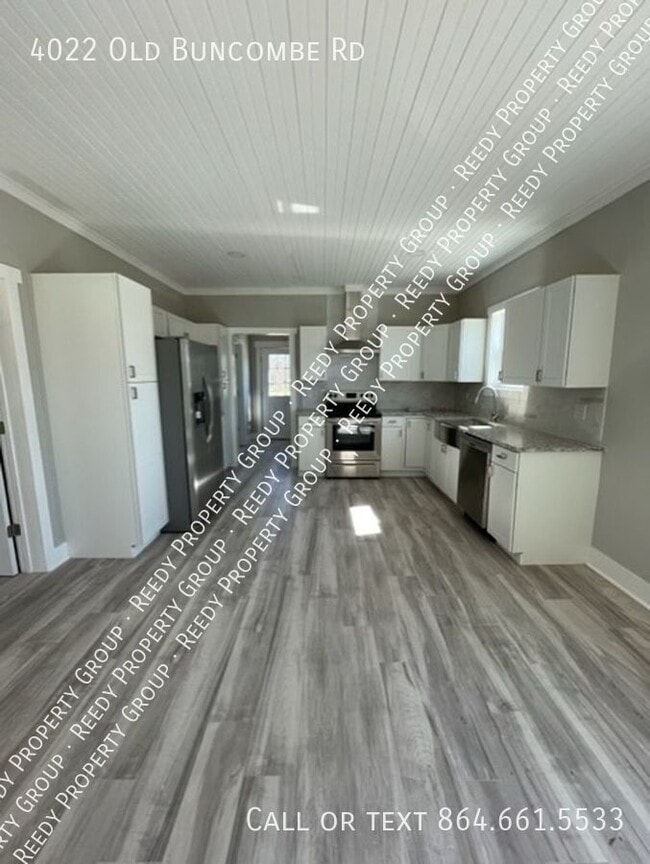 Photo - 4022 Old Buncombe Rd House