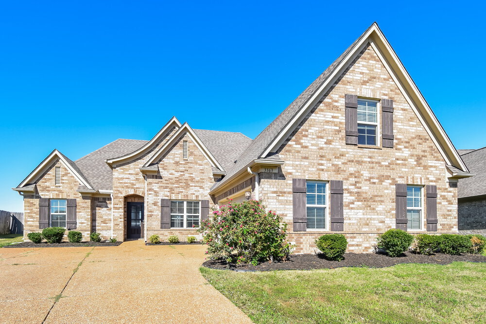 Primary Photo - 3363 Hill Valley Ln