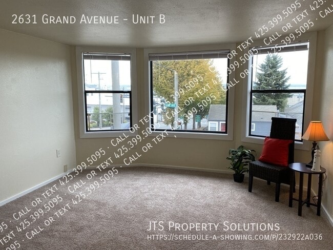 Building Photo - 2631 Grand Ave