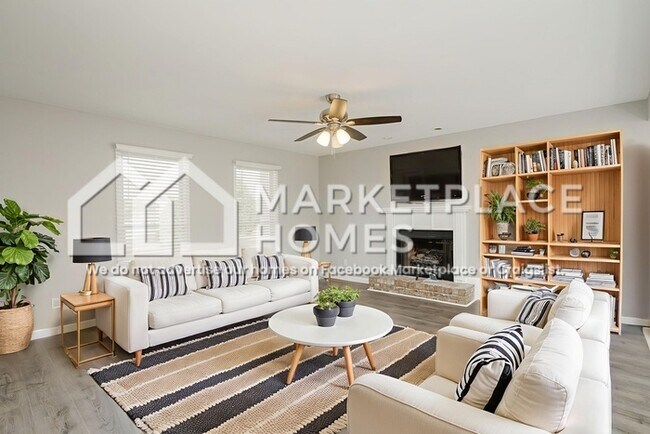 Building Photo - 416 Sandburg Dr