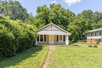 Building Photo - 4230 Ogburn Ave