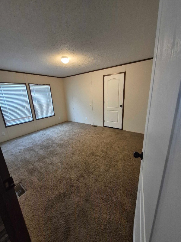 Building Photo - 201 Chamberlin Dr