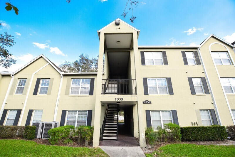 2019 Dixie Belle Dr Unit I, Orlando, FL 32812 Condo for Rent in