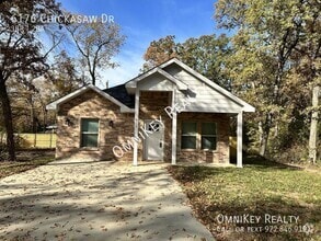 Building Photo - 6176 Chickasaw Dr