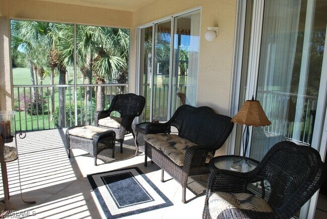 Building Photo - 1585 Winding Oaks Way