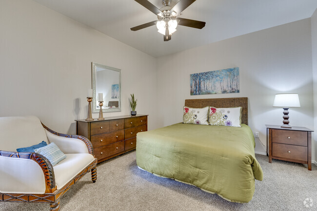 2BR, 2BA - 1,150SF - Second Bedroom - Ventana