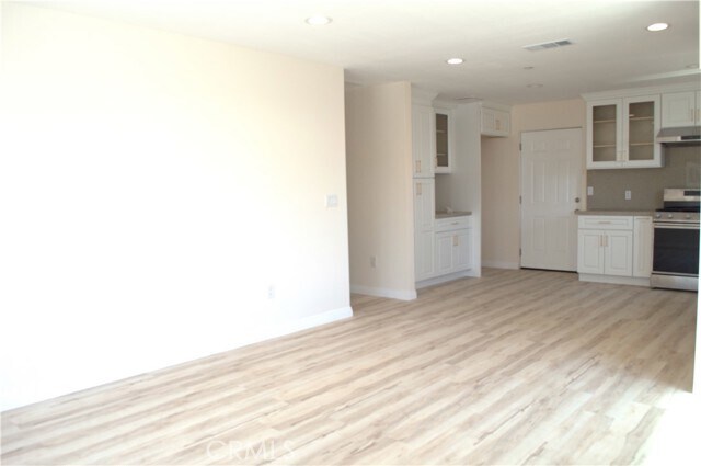 Building Photo - 15711 Fairgrove Ave