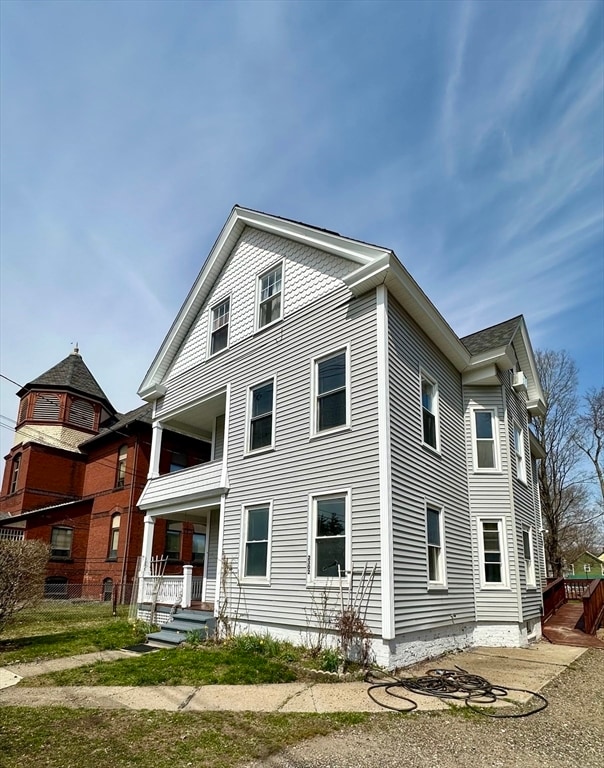 2302 Main St Unit 2, Warren, MA 01092 Room for Rent in Warren, MA