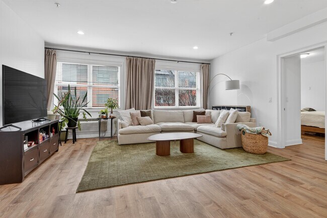 Foto del edificio - 140-136 36th St