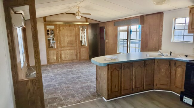 Foto del edificio - 1363 FM 1617