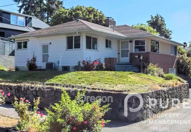 Foto del edificio - 4709 SE Clinton St