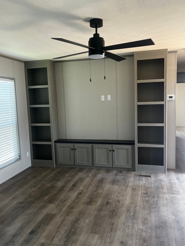 Building Photo - 2613 Branding Iron Dr